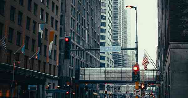 大数据包含设备数据的行业文章