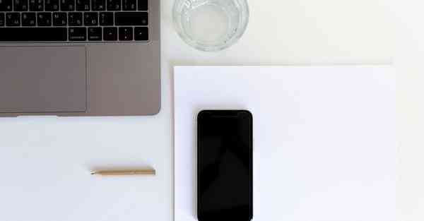 用AI技术复活赫本，AI复活亲人技术