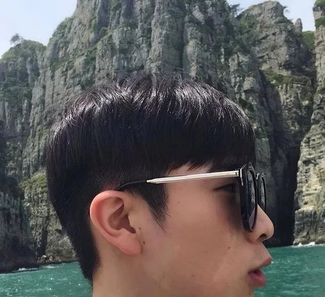 赵行成丽