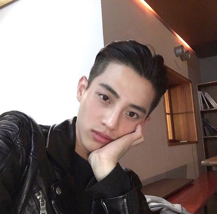 裘瑶杰彦