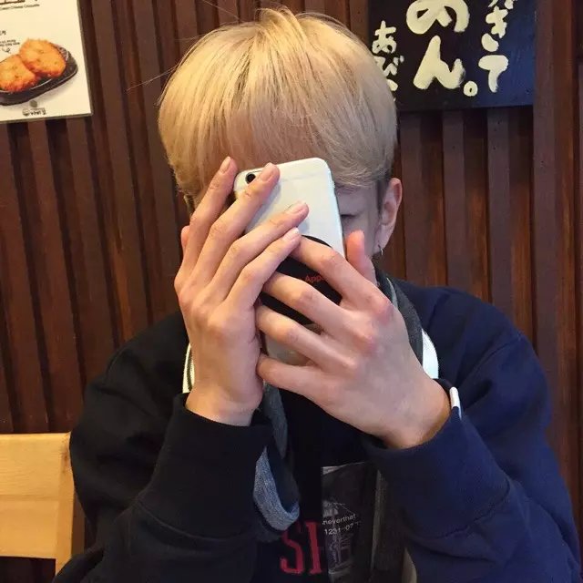 龚欣心谦