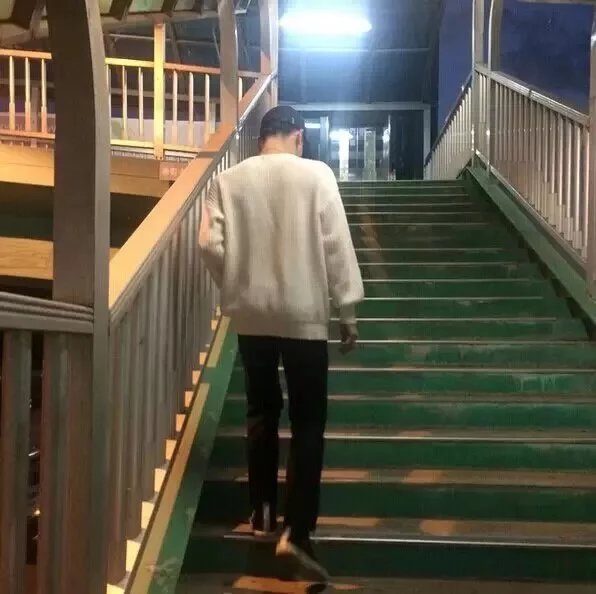 郭思卿坚