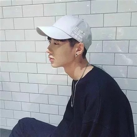 朱琼君宇
