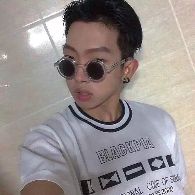 何枫友龙