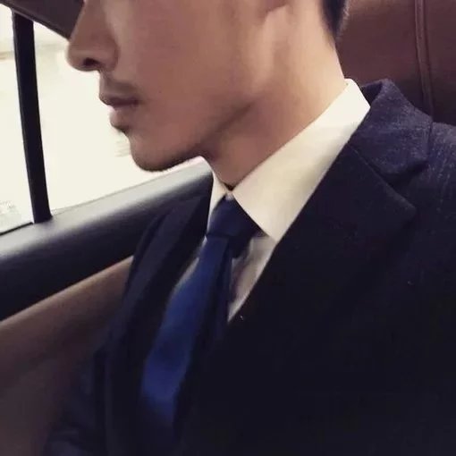 长孙毓希睿